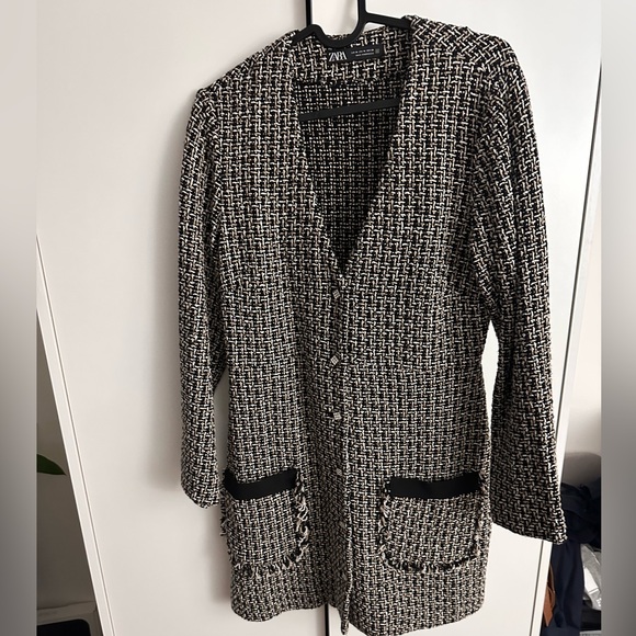 Zara tweed dress with jewel buttons - size M - Picture 4 of 4